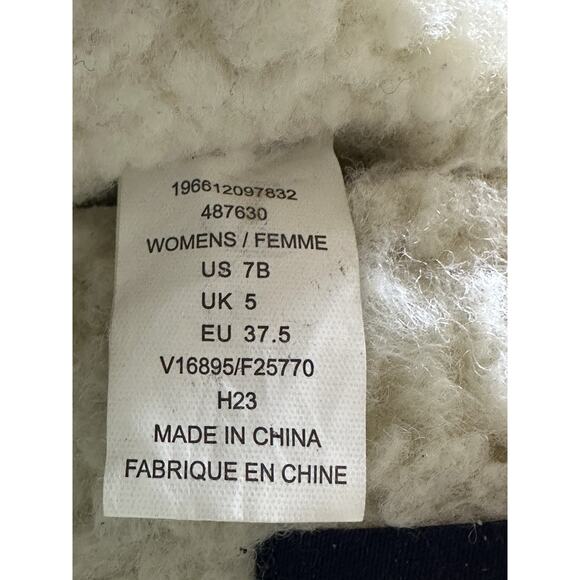 Lands End Felt Scuff Slippers Fetching Dog Sz 7B Faux Fur Rubber Sole Holidays - Picture 9 of 10